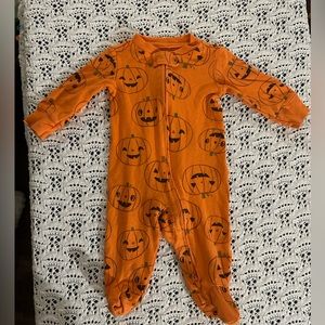 Carters pumpkin sleeper